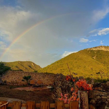 Corral D'En Romagosa Guest House Begues Екстериор снимка