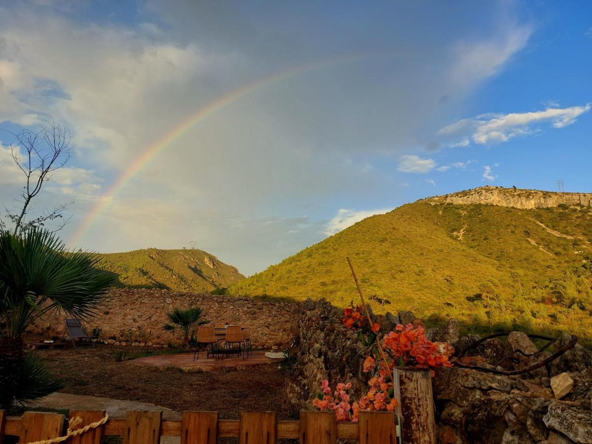Corral D'En Romagosa Guest House Begues Екстериор снимка