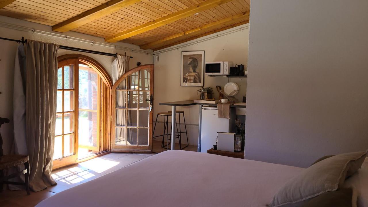 Corral D'En Romagosa Guest House Begues Екстериор снимка